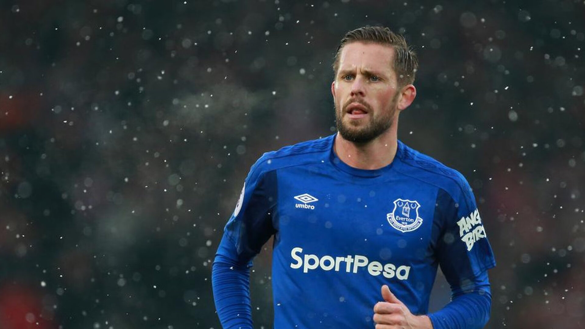 足球比赛关键战役回顾